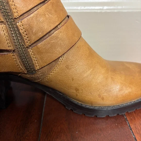 H.S. Trask 7M Leather Mallory Boot Block Heel Ankle Booties Brown - Picture 9 of 10